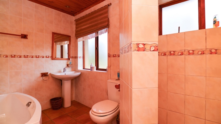Commercial Property for Sale in Sedgefield Rural Western Cape